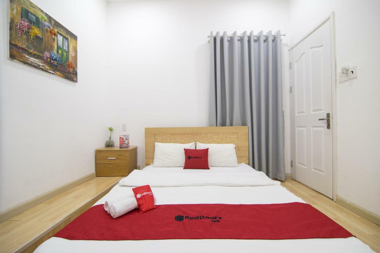 Reddoorz Near Nguyen Hue Walking Street 2 - Dorms Available 호치민 외부 사진