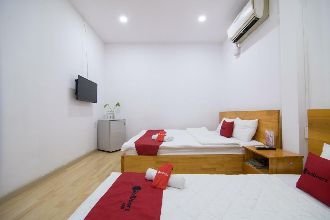 Reddoorz Near Nguyen Hue Walking Street 2 - Dorms Available 호치민 외부 사진
