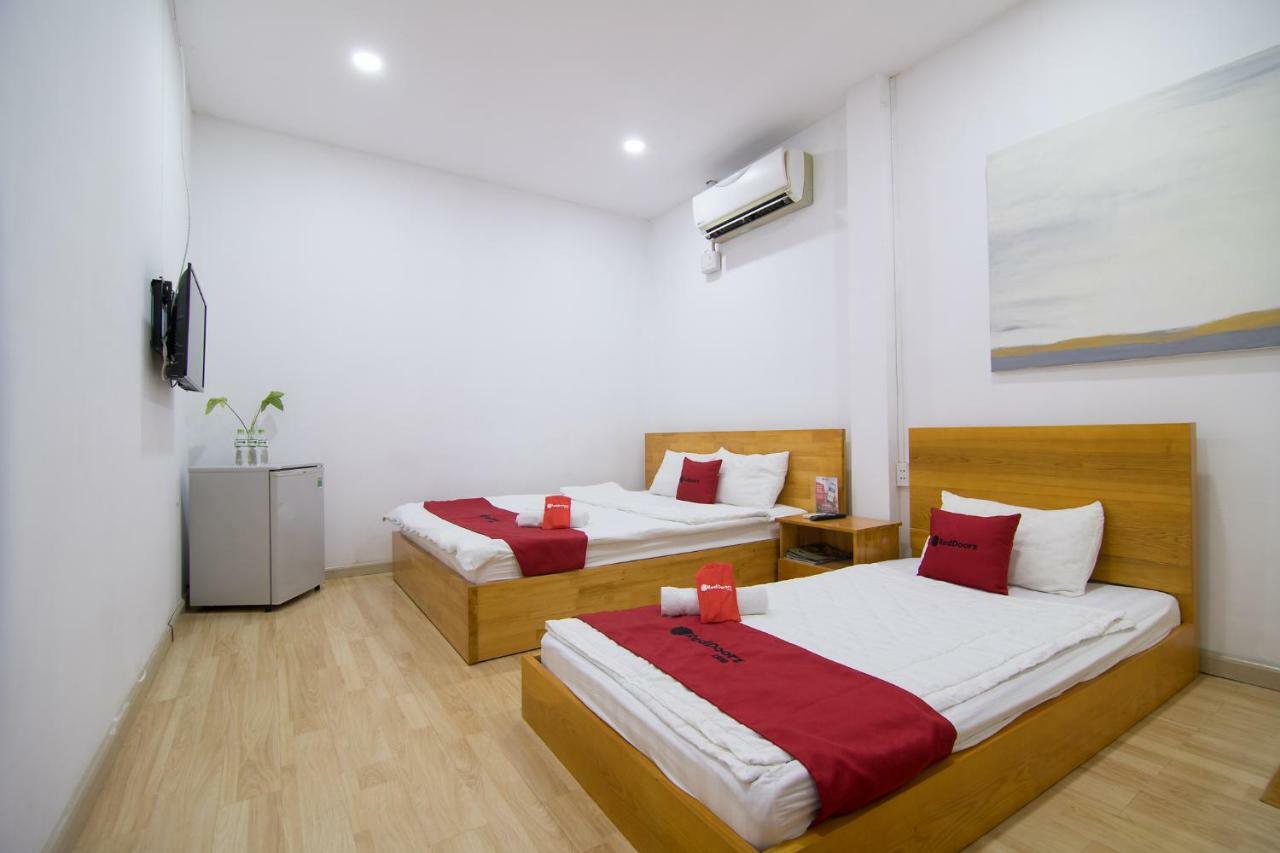 Reddoorz Near Nguyen Hue Walking Street 2 - Dorms Available 호치민 외부 사진