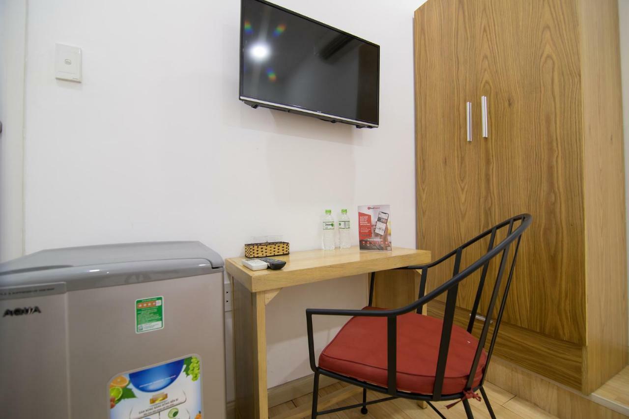 Reddoorz Near Nguyen Hue Walking Street 2 - Dorms Available 호치민 외부 사진